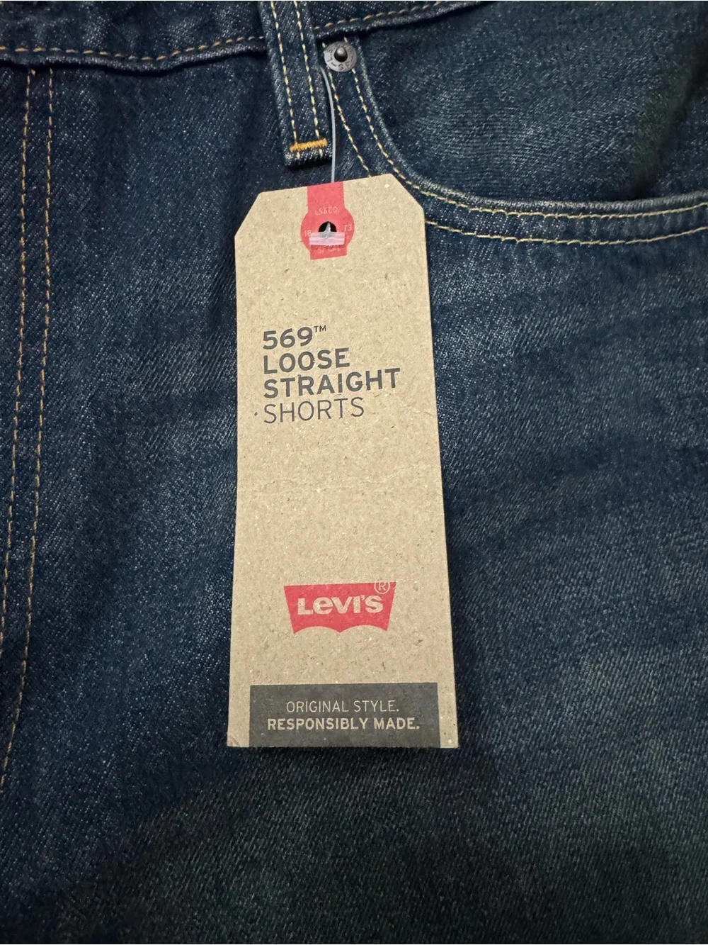 Levis levi 569